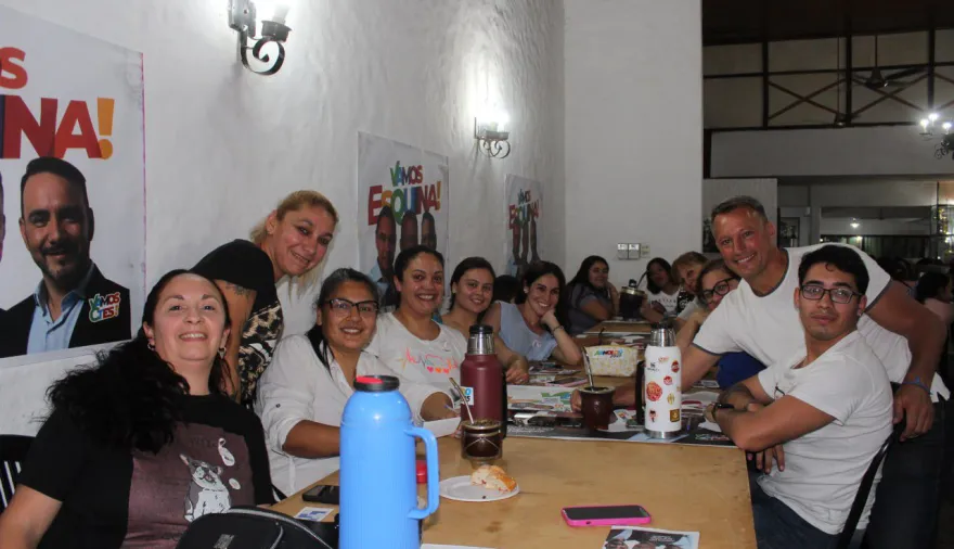 Rohner de Vamos Corrientes compartió tarde de bingo y concientización rosa con más de 300 mujeres esquinenses